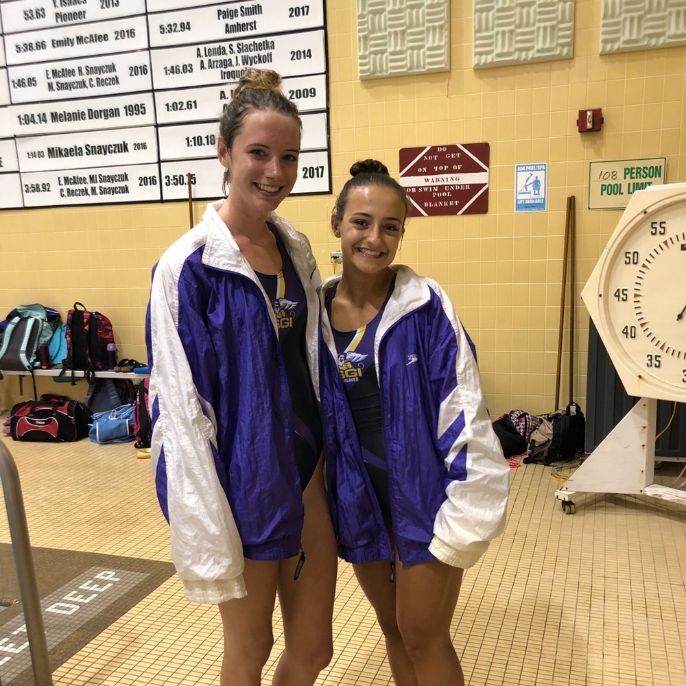 Meet your Posher, Lauren